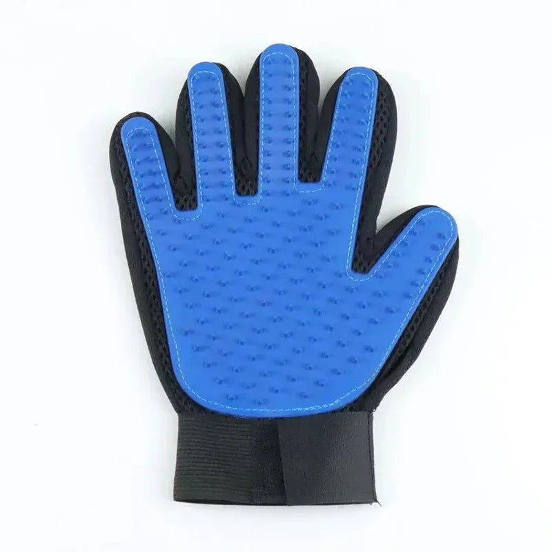 Clovertail™ Pet Grooming Gloves