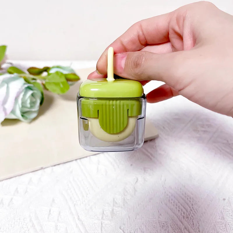 Say Goodbye to Pet Hair with Our Portable Lint Remover - Your Ultimate Cleaning Companion